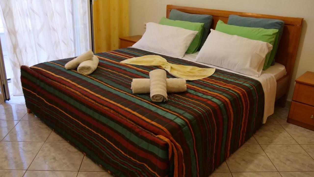 Isabela Apartments Sarande Ngoại thất bức ảnh