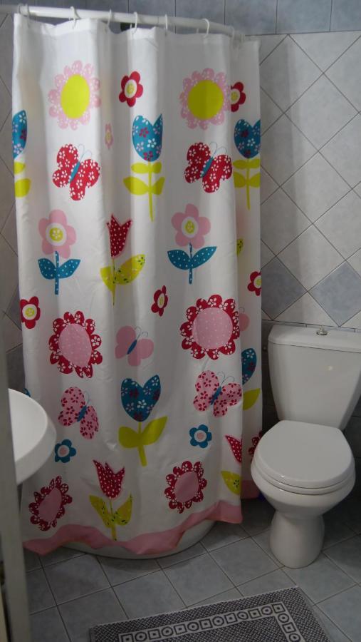 Isabela Apartments Sarande Ngoại thất bức ảnh