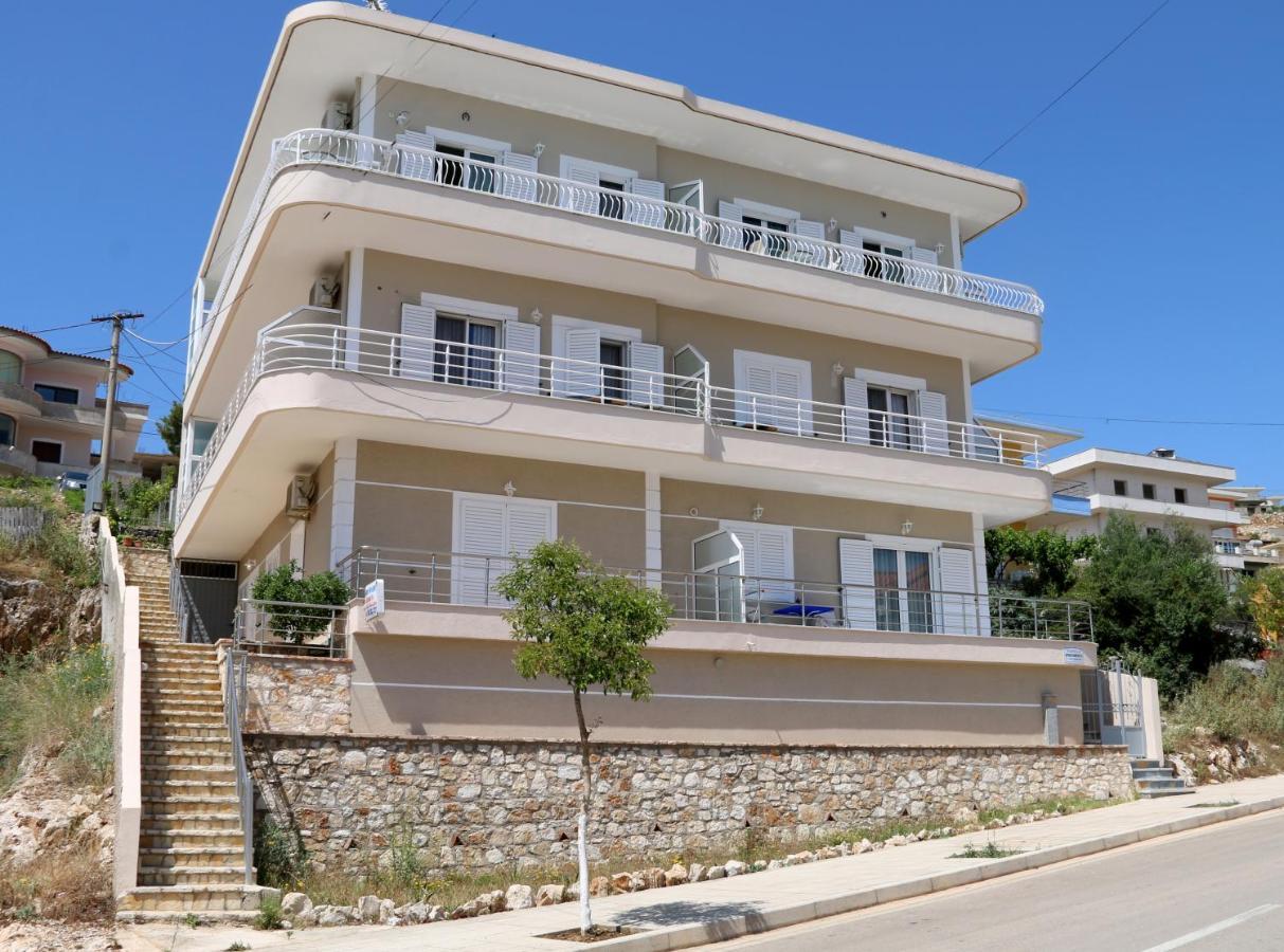 Isabela Apartments Sarande Ngoại thất bức ảnh