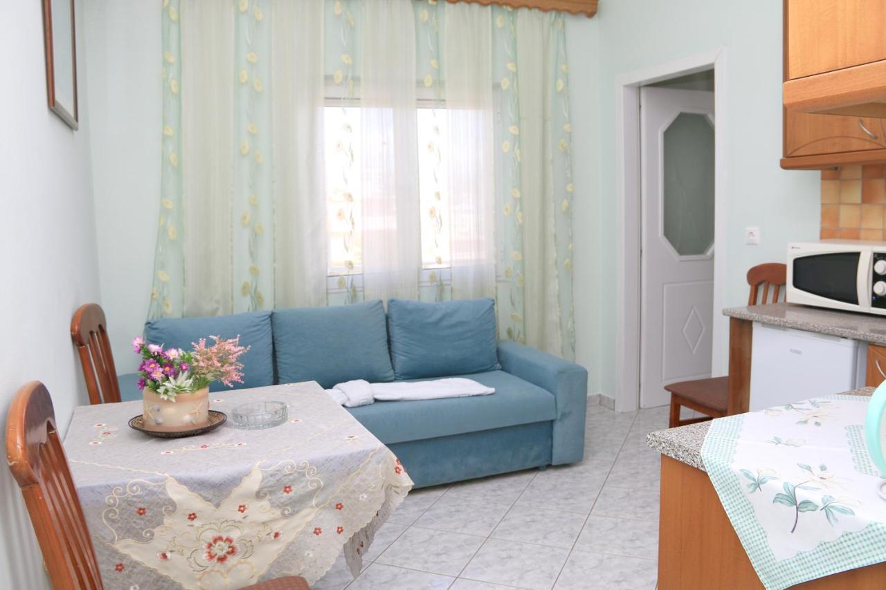 Isabela Apartments Sarande Ngoại thất bức ảnh