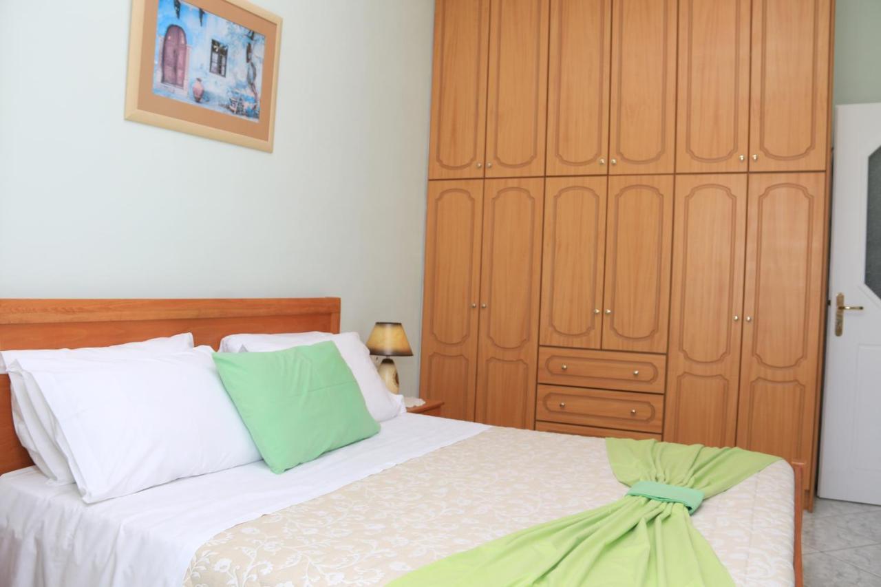Isabela Apartments Sarande Ngoại thất bức ảnh