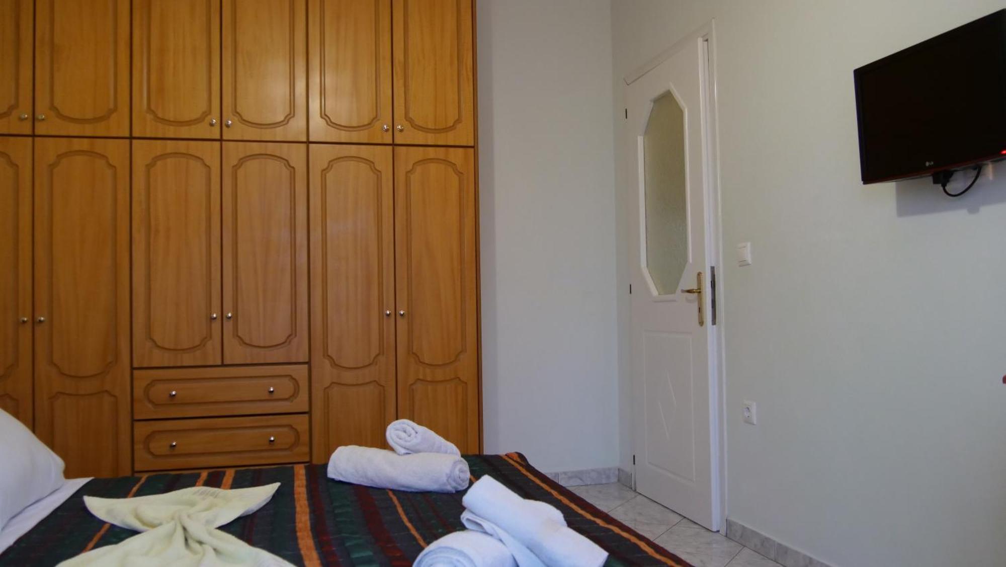 Isabela Apartments Sarande Ngoại thất bức ảnh